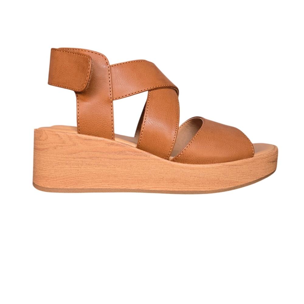 B.O.C. Shola Women's Wedge Tan Sandal Size 10 NWB